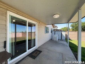 Building Photo - 4210 Sunrise Cove Dr