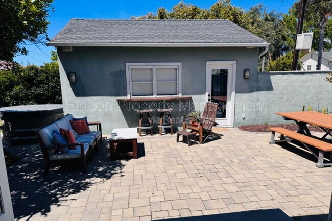 Building Photo - 517 Valmore Ave