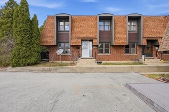 Building Photo - 12738 Kenneth Ave