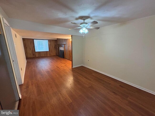 Building Photo - 4513 Squiredale Square