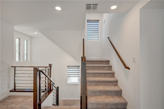 Building Photo - 7760 Misty Oaks Ave