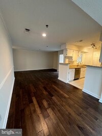 Building Photo - 1524 Lincoln Way