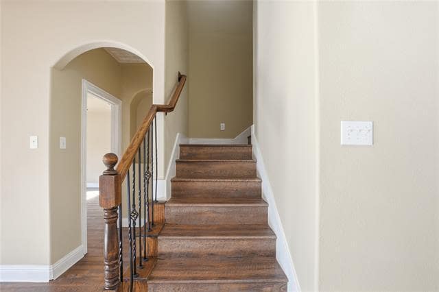 Building Photo - 10613 Troutt Dr