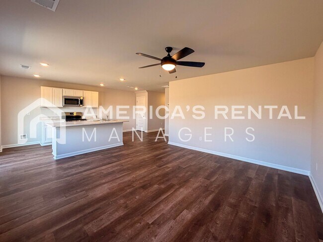 Building Photo - Modern Two Story Living in Lincoln, AL!