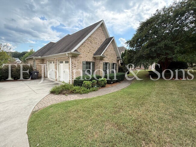 Building Photo - 5540 Brookberry Farm Rd