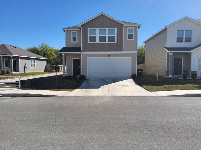Building Photo - 5442 Pearl Mdw