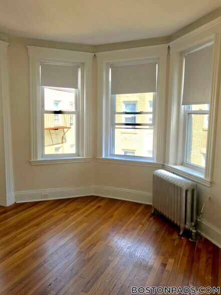 Building Photo - 1191 Boylston St