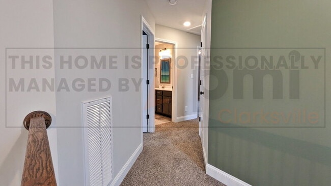 Building Photo - 890 Wild Elm Ct