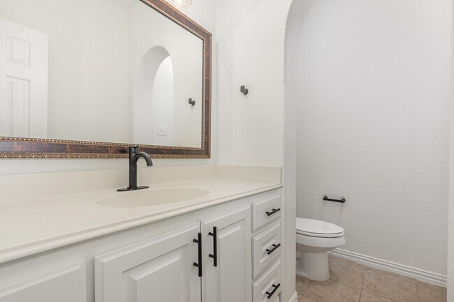 Building Photo - 2295 Sandy Creek Dr