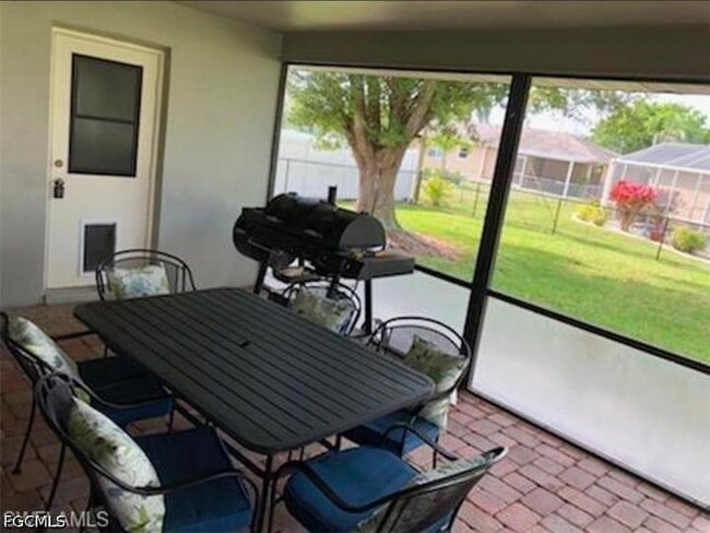 Building Photo - 3604 SW 6th Pl