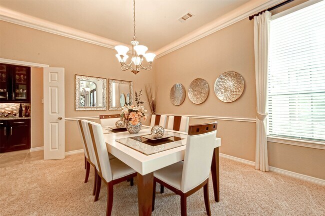 Building Photo - 4311 Madera Creek Ln