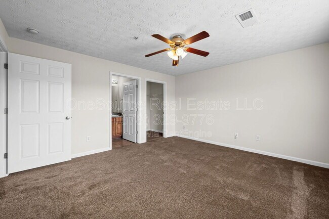 Building Photo - 5304 Fairington Club Dr