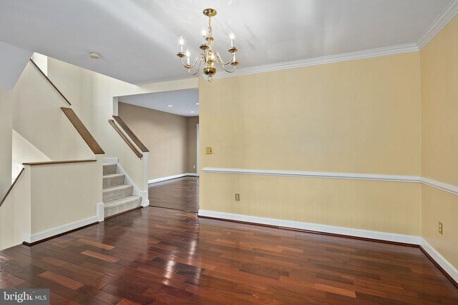 Building Photo - 3912 Maximilian Ct