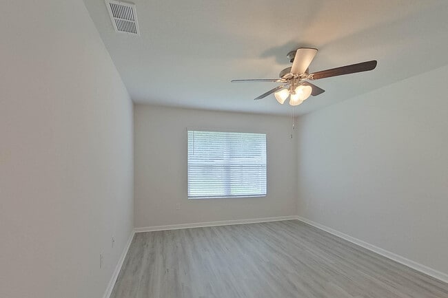 Building Photo - 4702 Malay Cir