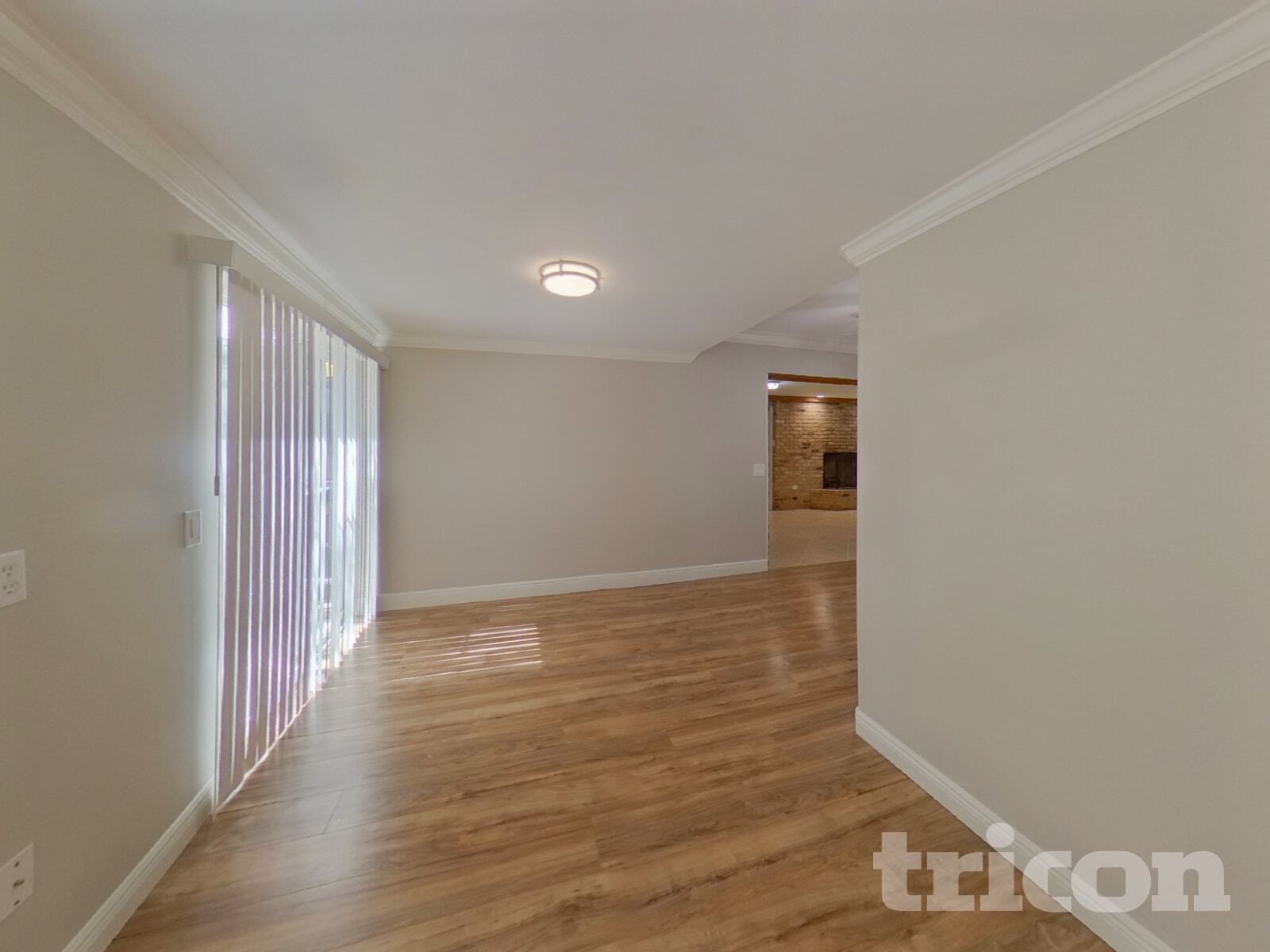 Building Photo - 2406 Decottes Ave