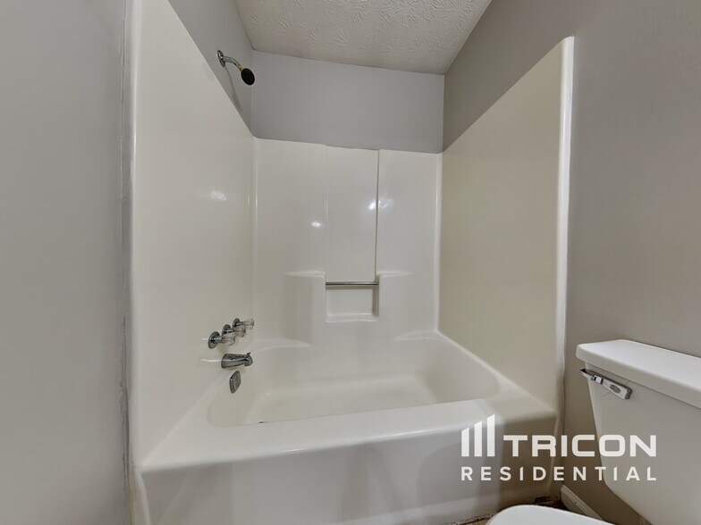 Building Photo - 8458 Hightower Trail SW