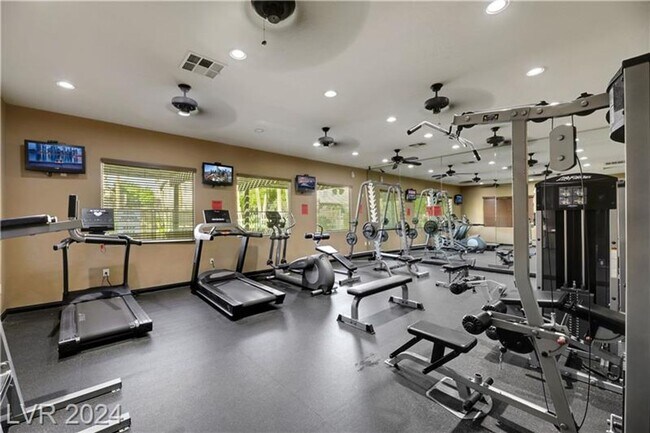 Building Photo - BEAUTIFUL GATED SOUTHWEST CONDO. 3 BEDS AND 2 BATHS. GROUND FLOOR.