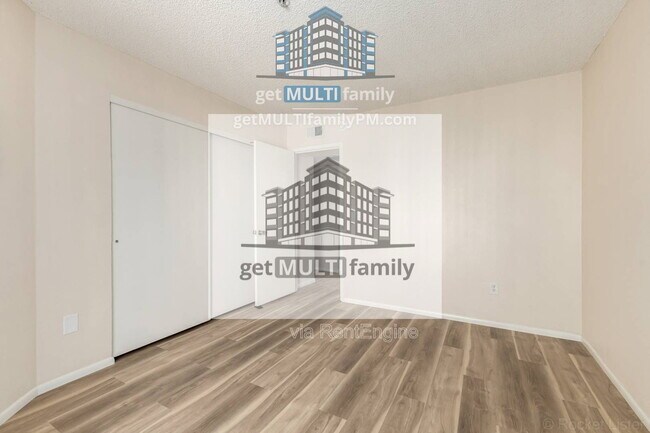 Building Photo - 11640 N 51st Ave