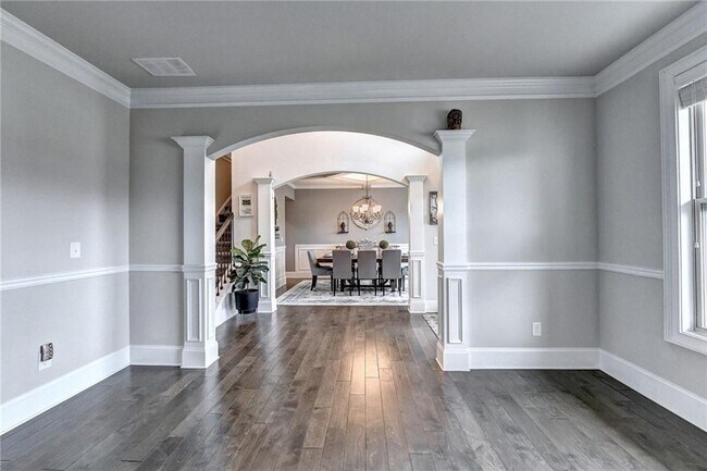 Building Photo - 4079 Two Bridge Dr