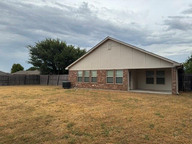 Building Photo - 2124 SW 140th St