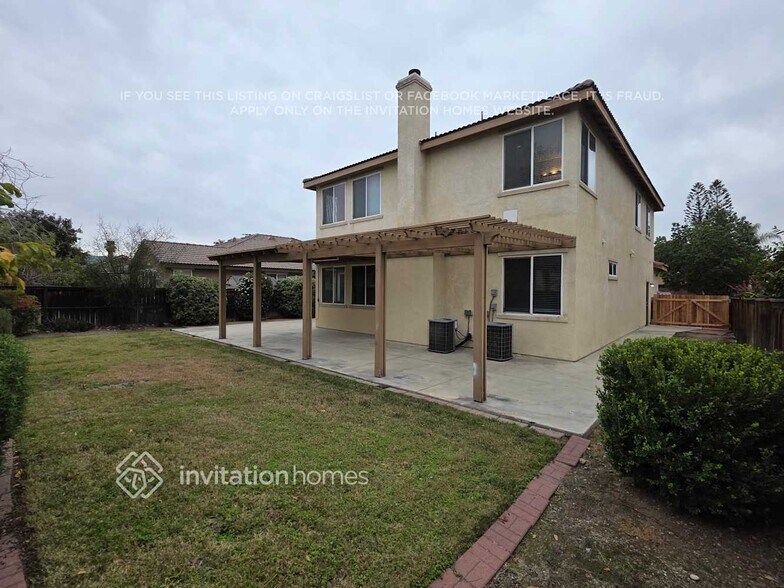 Building Photo - 1021 E Pennsylvania Ave