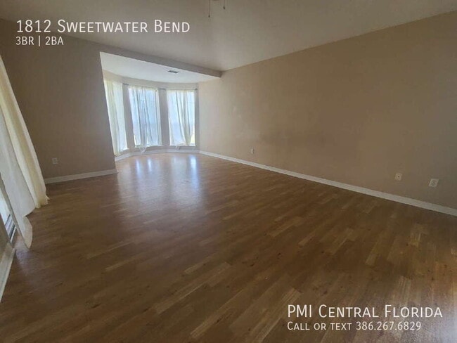 Building Photo - 1812 Sweetwater Bend