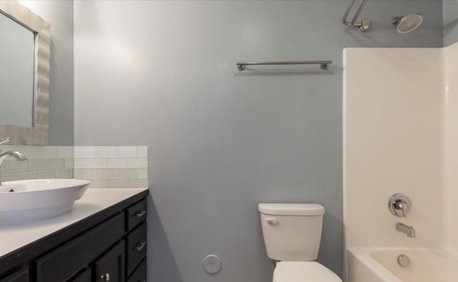 Building Photo - 4 bed 2 bath Home in Idaho Falls