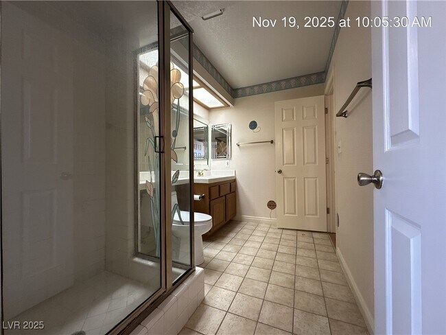 Building Photo - 398 Decareo Ct