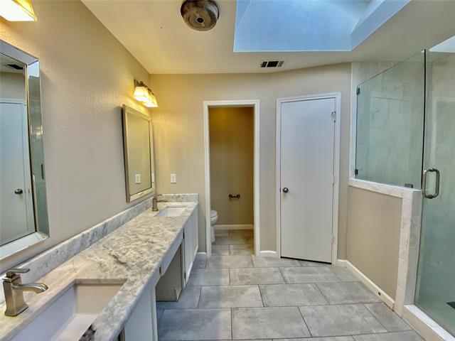 Building Photo - 1510 Laguna Vista Wy
