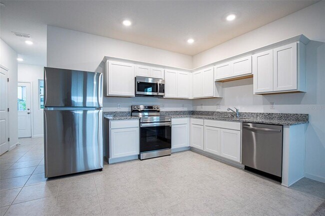 Building Photo - 373 Grand Pne Ln