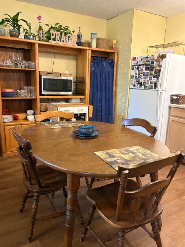 Building Photo - 754 Greenfield Ln