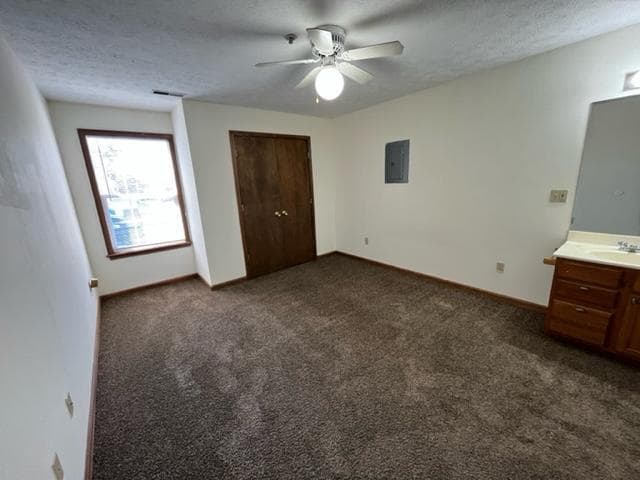 Building Photo - 1517 6th Ave