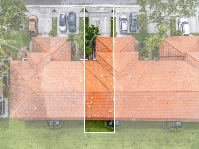 Building Photo - 3047 Waddell Ave