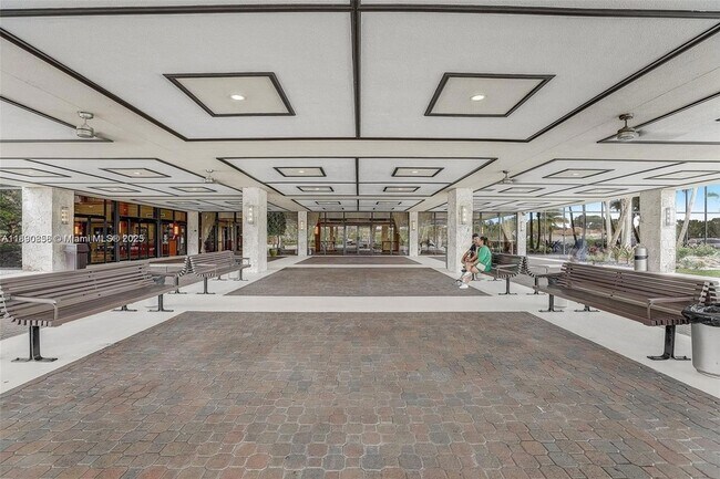 Building Photo - 1201 SW 128th Terrace