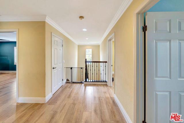 Building Photo - 27060 Mountain Willow Ln