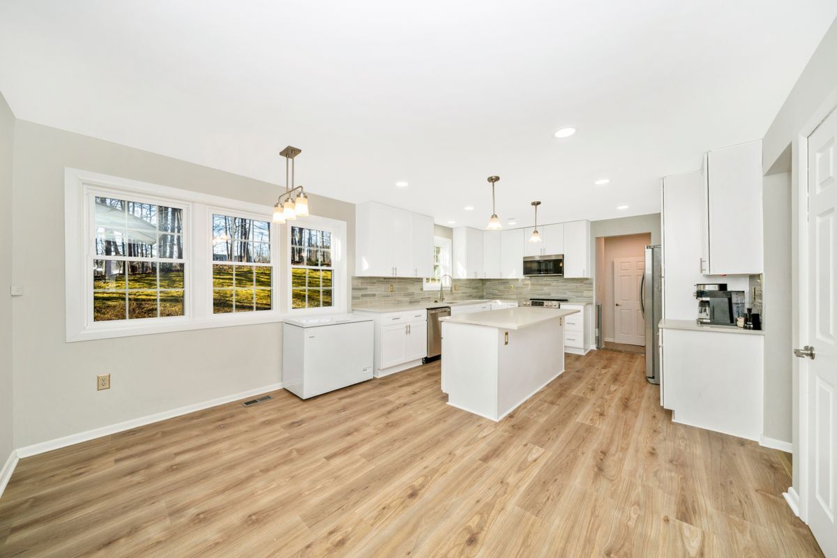 Building Photo - 3105 Glissade Ct