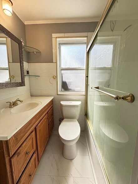 Building Photo - 203 Bigelow St