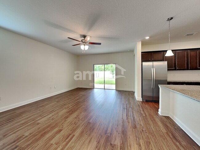 Building Photo - 2986 Hill Valley Ln