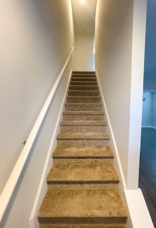 Building Photo - 723 Pine St