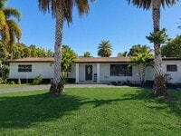 Building Photo - 13451 SW 74th Ave