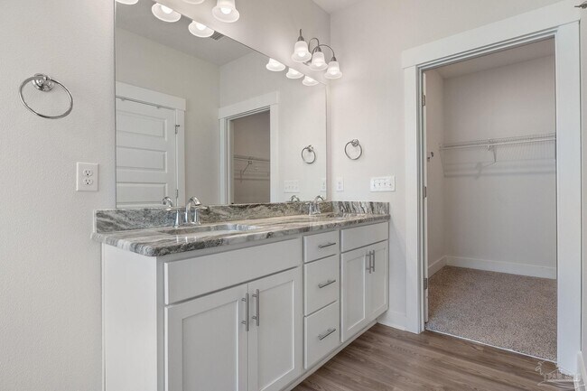 Building Photo - 7068 Whitetail Run Dr