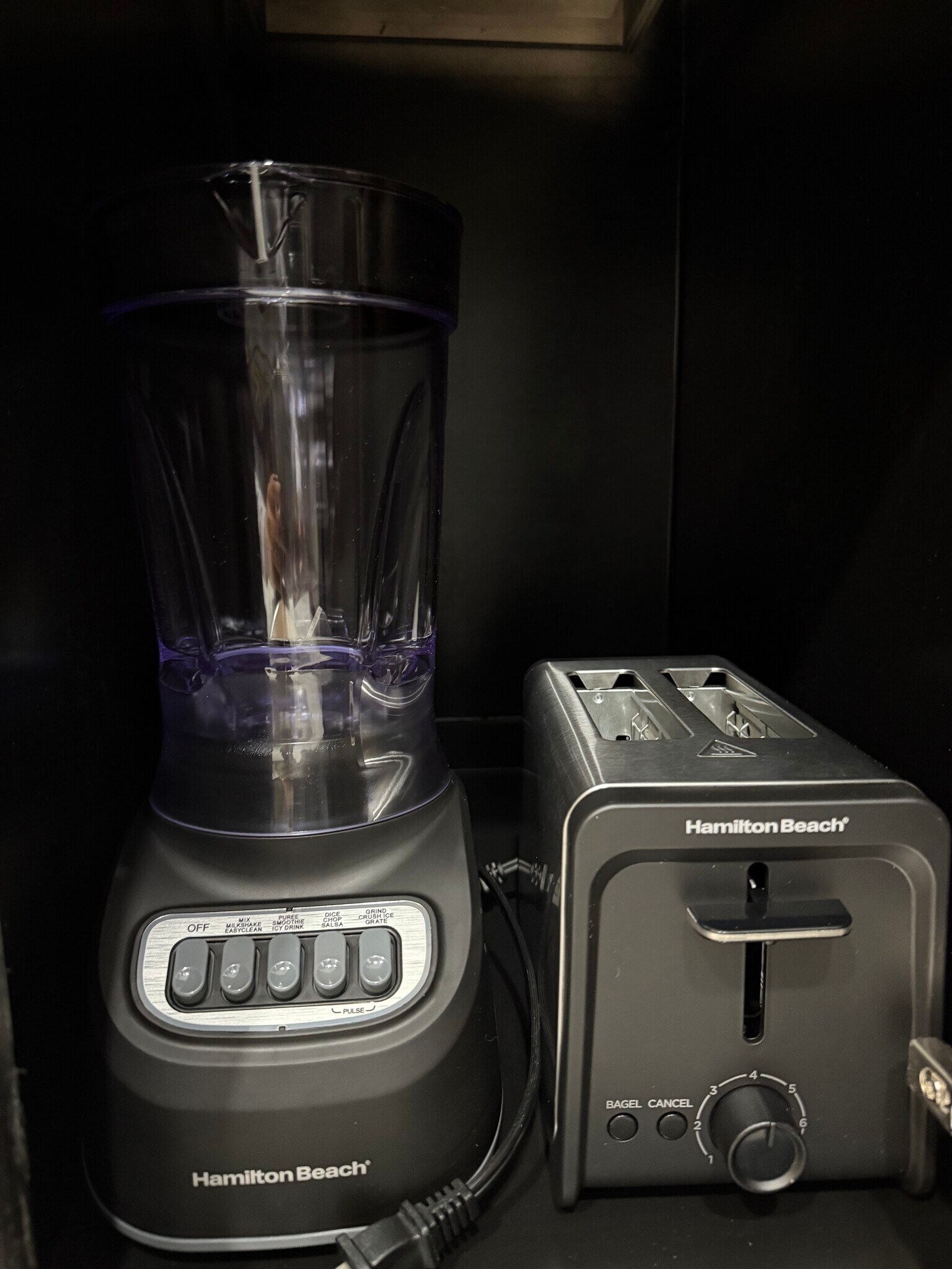 Building Photo - 2108 E Viviana St