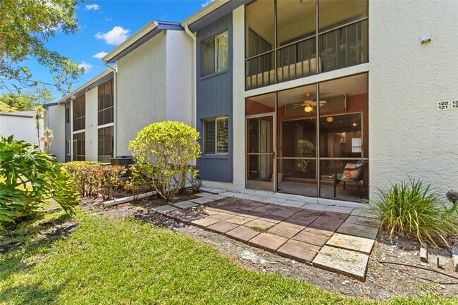 Building Photo - 121 Cypress Ln