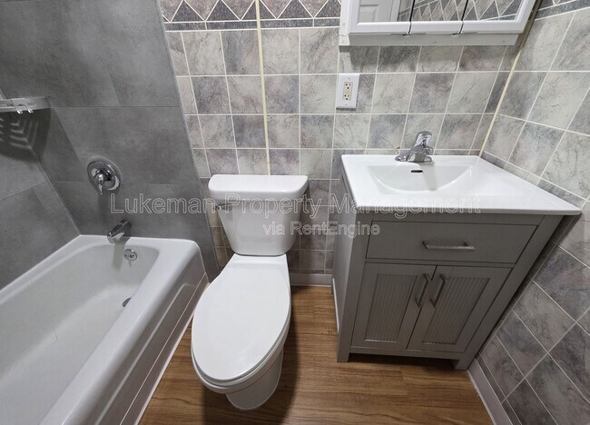 Building Photo - 51 E Baldwin Ave