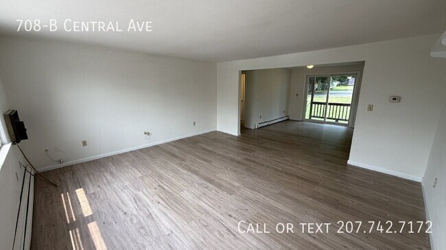 Building Photo - 708-B Central Ave-