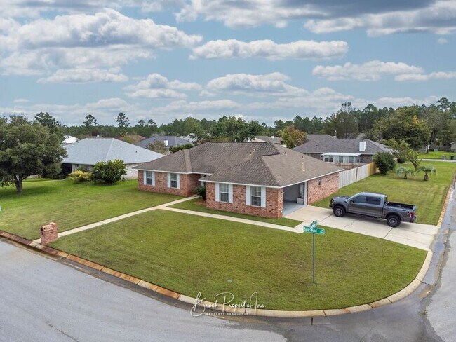 Building Photo - 2100 Blue Wind Dr