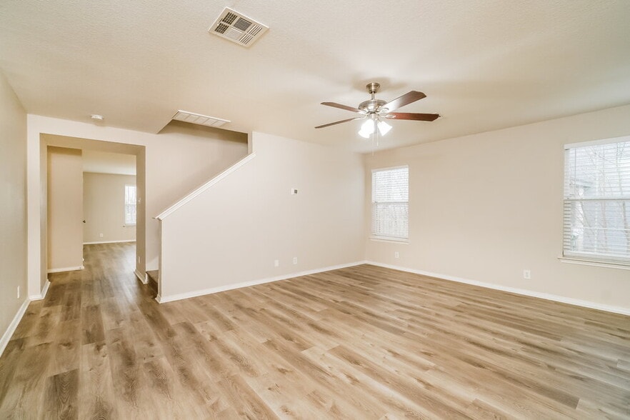 Building Photo - 284 Cordero Dr