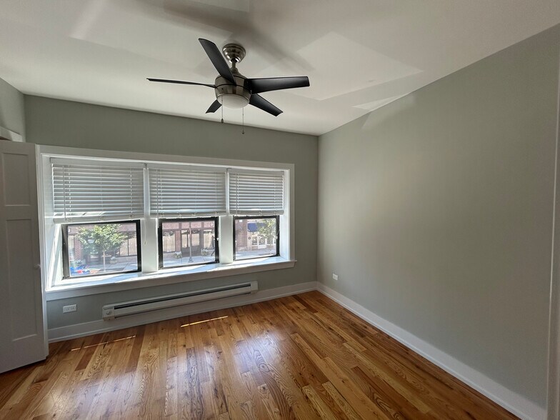 Building Photo - 545 Chestnut St