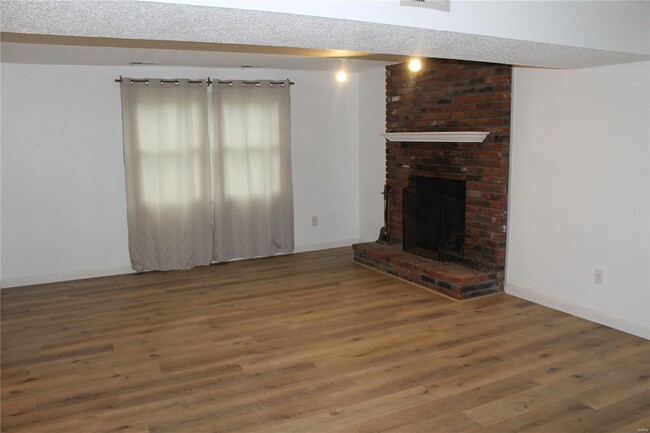 Building Photo - 12823 Calamaide Ct