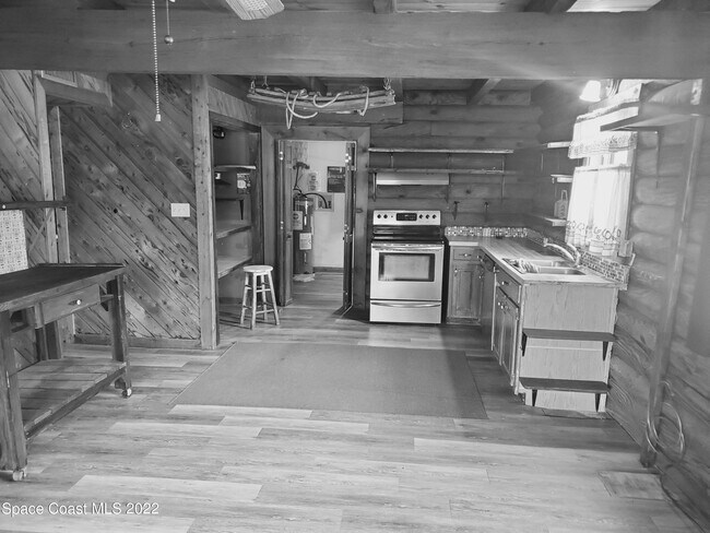 Building Photo - 5150 Curtis Blvd